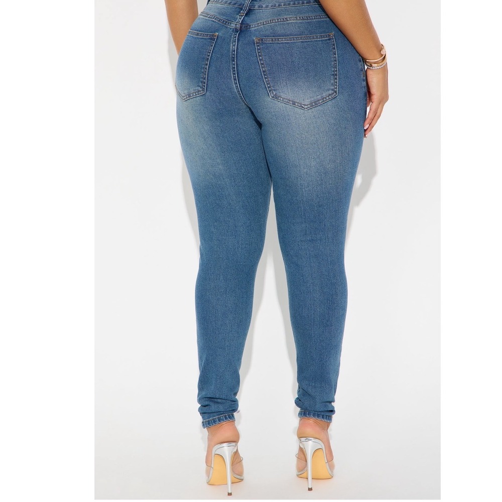 Vintage Wash Skinny Jeans Stretch Denim High Waist Curvy Fit Y2K Sext Club NWT - Picture 3 of 3
